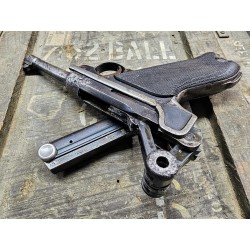 Pistolet "Luger" P-08 Parabellum kal. 9x19 mm