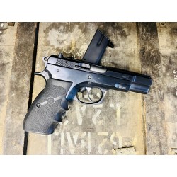 Pistolet CZ 75 B kaliber 9x19 mm, stan BDB