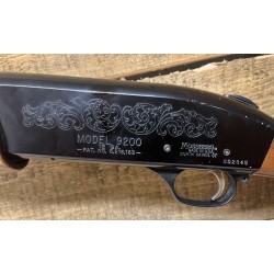 Strzelba Mossberg 9200 kaliber 12/76  semi-auto