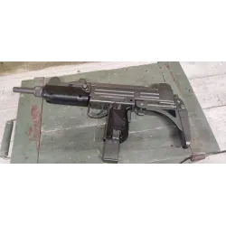 UZI izraelski pistolet maszynowy