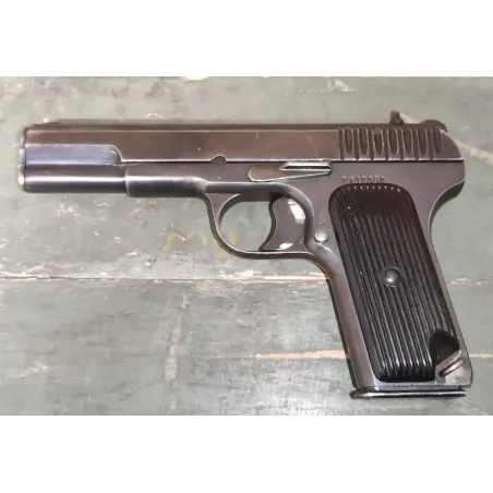 Pistolet TT wz. 33 Tokarev (TT-33)  F.B RADOM (11) 1952